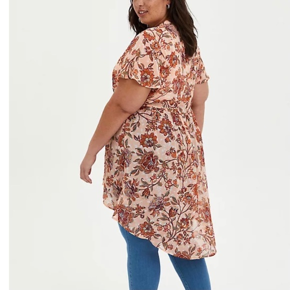 Torrid Lexie Hi-Low Babydoll Chiffon Floral Top - Picture 4 of 12